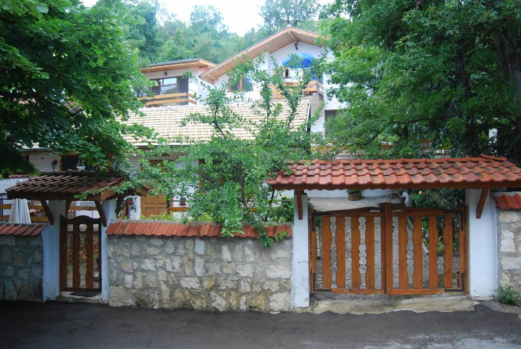 Rooms For Rent - Villa Desi Varna Extérieur photo